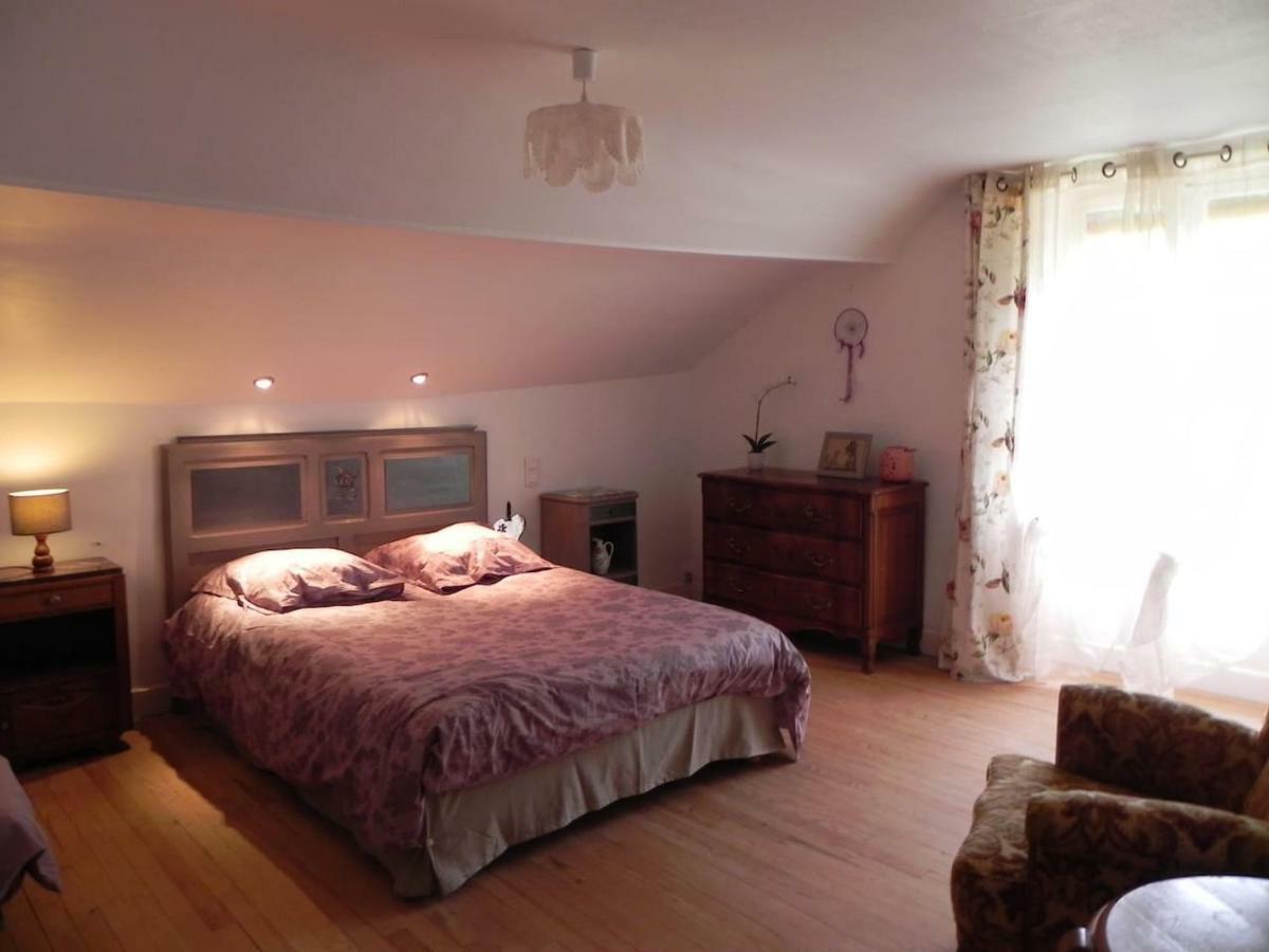 L Atelier D Ombeline Apartment Bonnal Luaran gambar