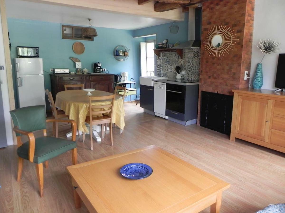 L Atelier D Ombeline Apartment Bonnal Luaran gambar